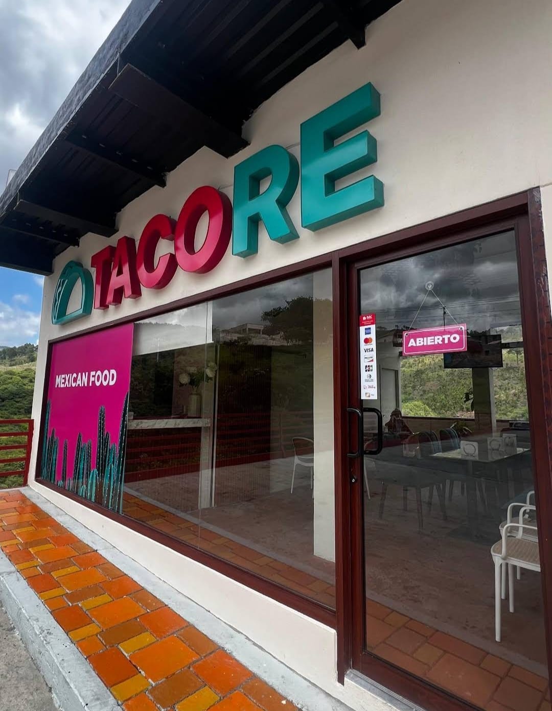 Restaurante Tacore HN